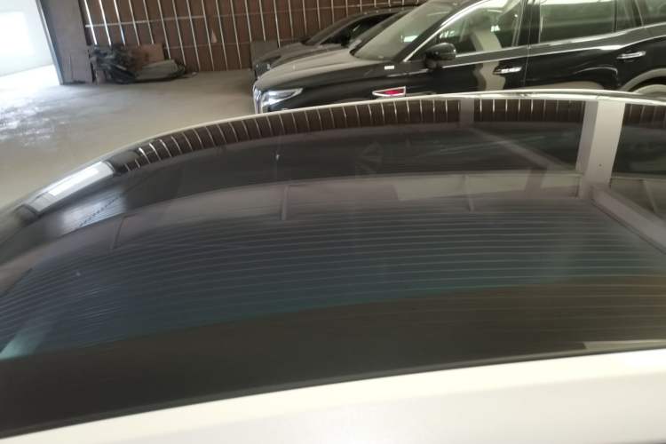 Used Hongqi EH7 2025 600 Smart Selection Edition
