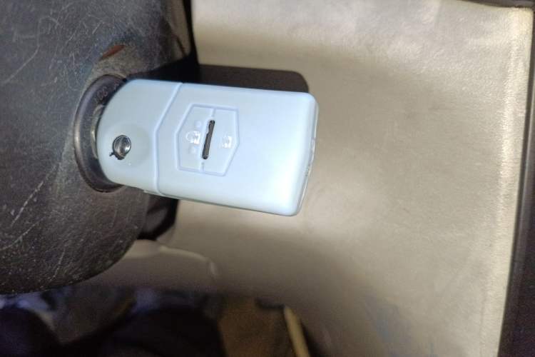 Used Bestune B70 2010 2.0L manual Comfort trim level
