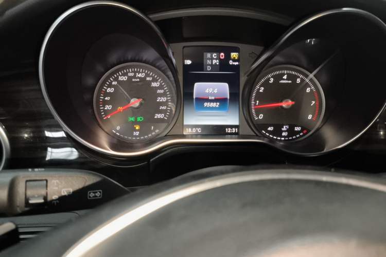 Used Mercedes-Benz V-Class 2017 V 260 Avantgarde Edition