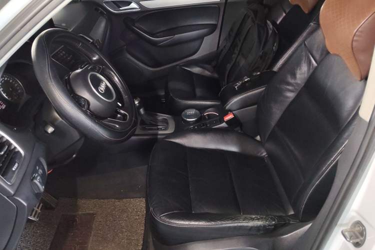 Used Audi Q3 2015 30 TFSI Ambition Edition