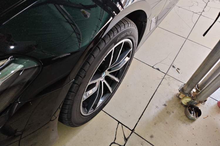 Used BMW 5 Series 2021 525Li Luxury Package
