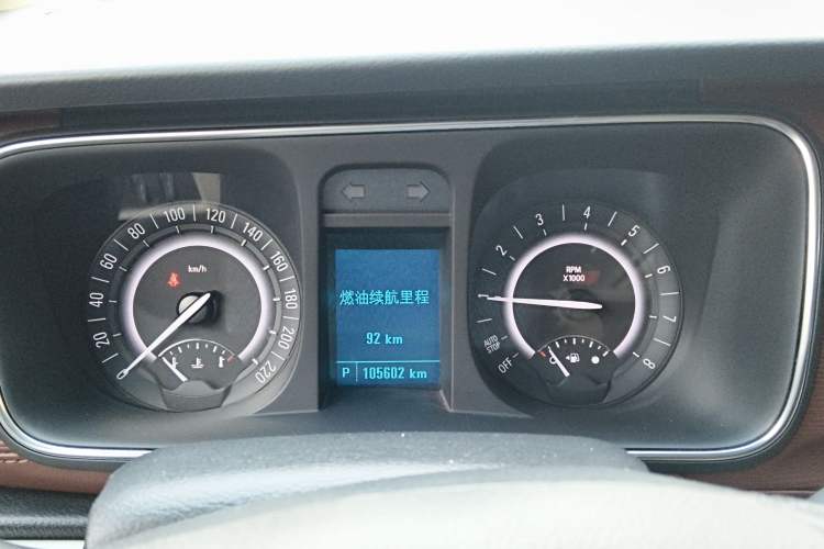 Used Buick GL8 2018 28T Luxury Model China VI Standard