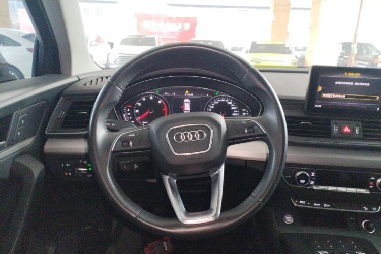Used Audi Q5L 2020 40 TFSI Prestige Edition Steering Wheel