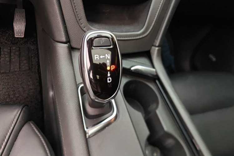 Used Cadillac XT5 2018 25T Luxury Model