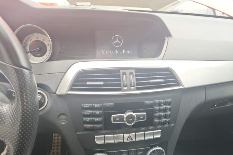 Used Mercedes-Benz C-Class 2013 C 180 Coupe Audio And AC Panel
