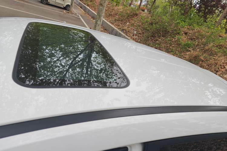 Used Soueast DX3 2019 1.5L Manual Luxury Model China VI Standard Roof