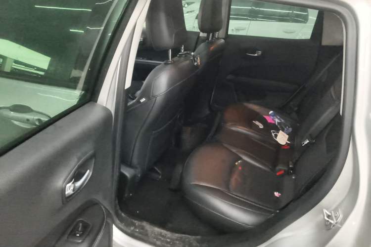 Used Jeep Compass 2017 200T Automatic Family Edition