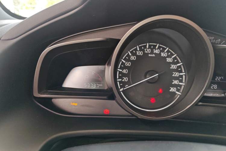 Used Mazda CX-4 2018 2.0L Automatic Two-Wheel Drive Blue Sky Exploration Version China V Standard
