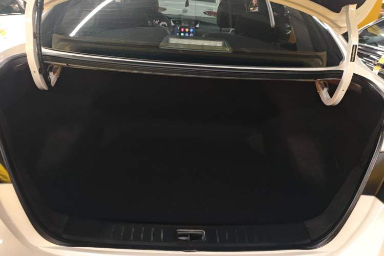 Used Nissan Sylphy 2024 Classic 1.6XE CVT Comfort Edition Trunk