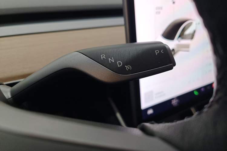 Used Tesla Model 3 (Import) 2019 Standard Range Rear-Wheel Drive Upgraded Version (52 kWh)