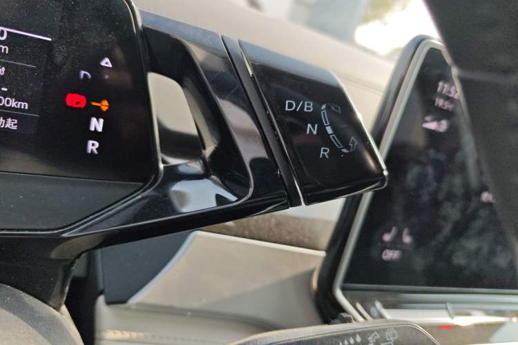 Used Volkswagen ID.6 CROZZ 2022 Long-Range PRO Edition