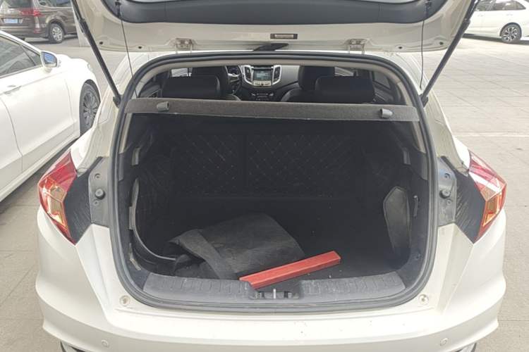 Used CHANGAN Eado 2016 1.6L Manual Junku Model

