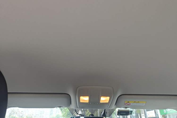 Used Mazda CX-8 2019 2.5L Two-Wheel Drive Luxury Version