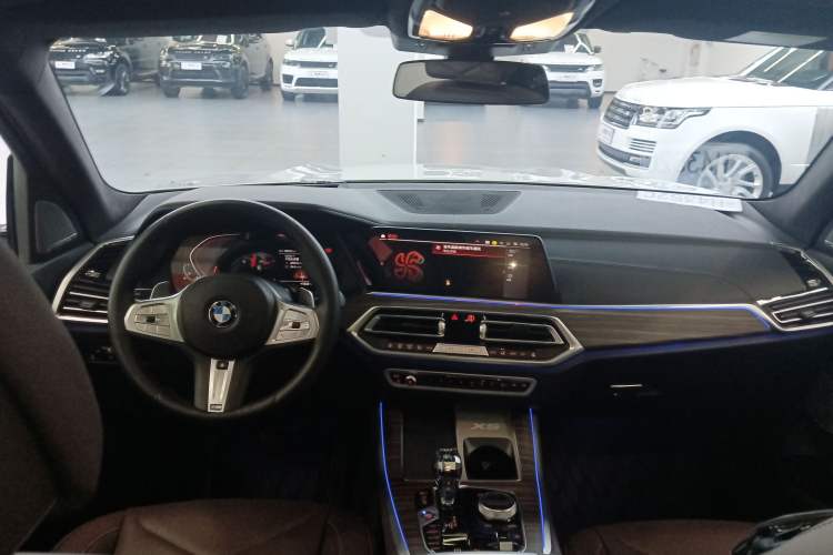 Used BMW X5 2022 Restyled xDrive 40Li Luxury Edition M Sport Package