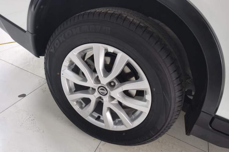 Used Nissan X-Trail 2022 Revised Version 2.0L Two-Wheel Drive Smart Connect Premium Edition
