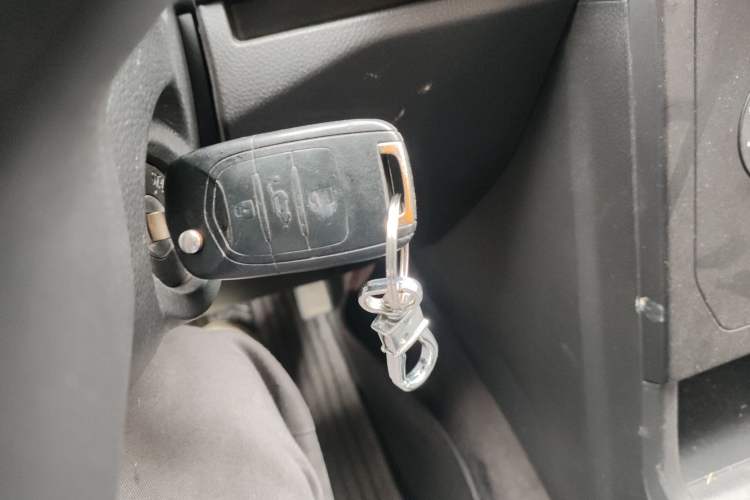 Used Wuling Hongguang PLUS 2020 1.5L Manual Standard Edition 5 Seats