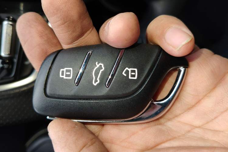 Used Roewe i5 2021 1.5L Manual Platinum Edition