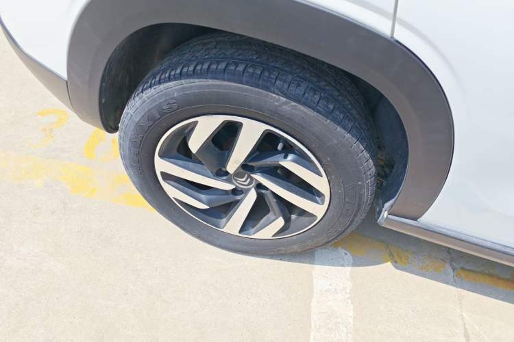 Used Citroen C3-XR 2015 1.6L Automatic Pioneer Model Right Rear Wheel Hub