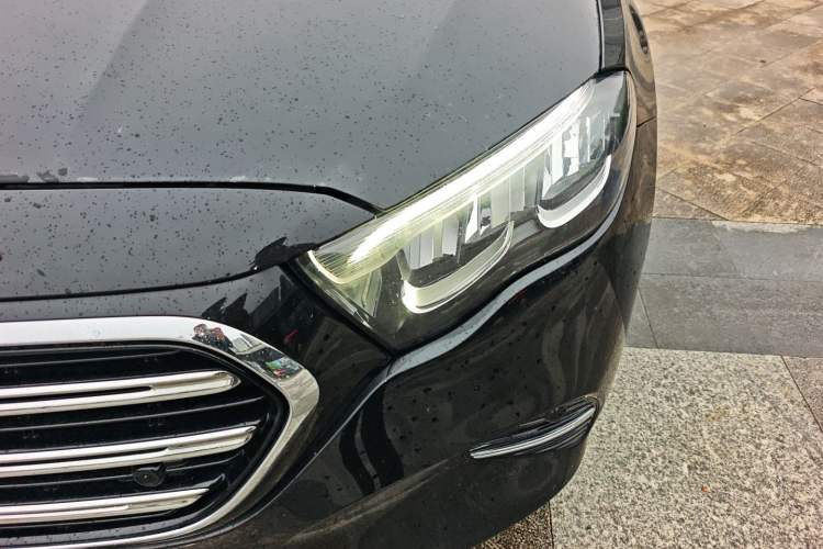 Used Mercedes-Benz E-Class New Energy 2024 E 350 e L Plug-in Hybrid Sedan Left Front Headlight