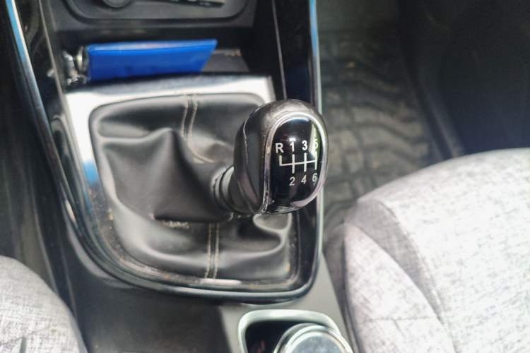 Used Baojun 530 2018 1.5T Manual Prestige Version China V Gear Lever