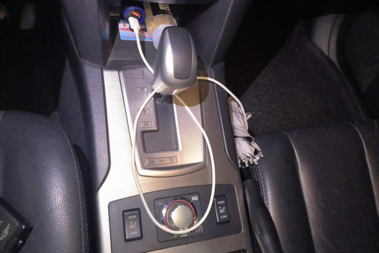 Used Subaru Legacy 2010 2.5GT Luxury Edition Gear Lever