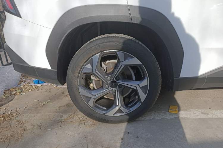 Used Geely Auto FX11 2023 1.5TD DCT Prestige Edition