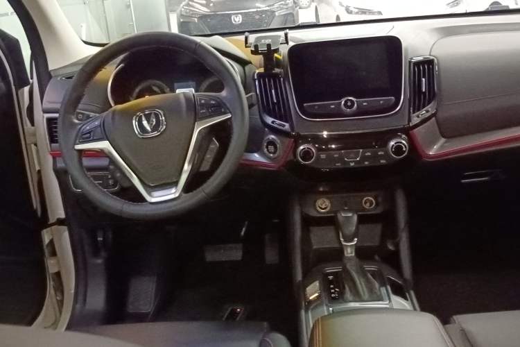 Used CHANGAN CS55 2018 1.5T Automatic Colorful Edition China V Standard