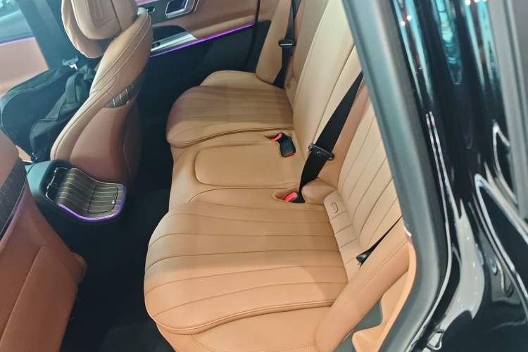 Used Mercedes-Benz E-Class 2025 E 300 L Stylish Model