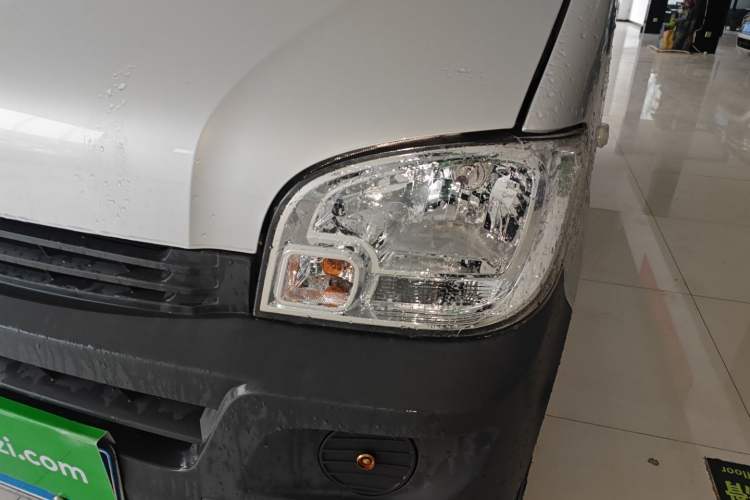 Used Wuling Zhiguang 2019 1.2L Van Utility Model 5-Seater