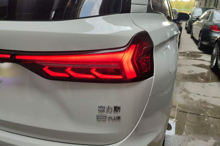 Used Landian E5 PLUS 2025 165 km Long-Range Version 7 Seats
