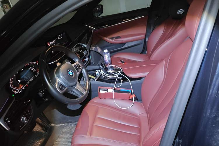 Used BMW 5 Series 2020 530Li Leading Model M Sport Package Left Front Seat