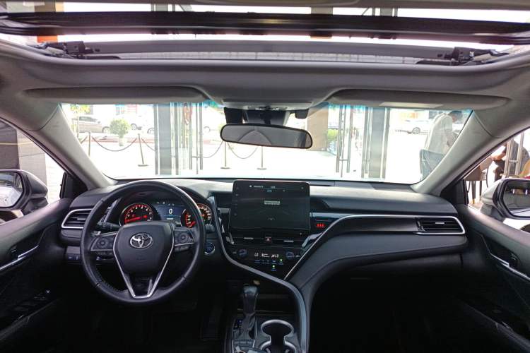 Used Toyota Camry 2021 2.0S FENGSHANG Edition