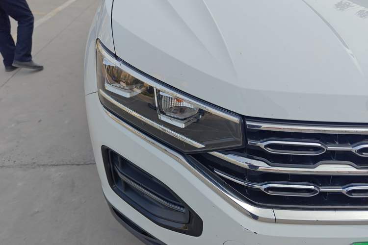 Used Volkswagen Tayron 2019 330TSI Two-Wheel Drive Luxury Model China VI Standard Right Front Headlight