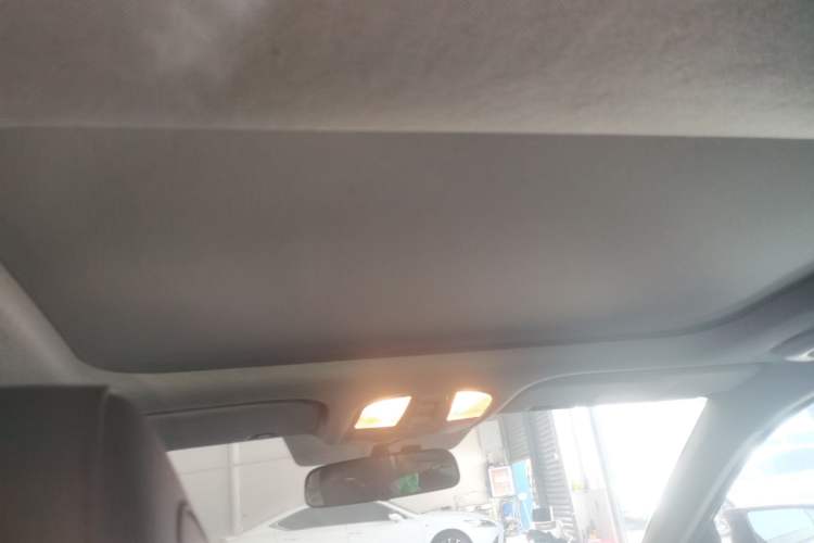 Used Hyundai Lafesta 2019 280TGDi Smart Speed Version China VI Standard Headliner