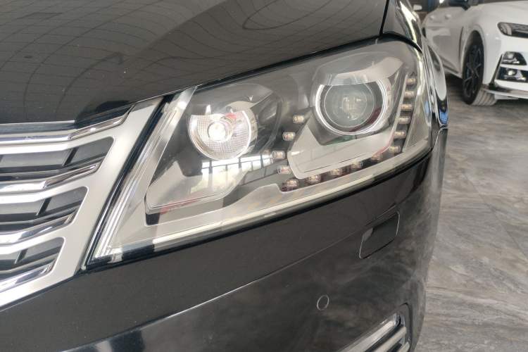 Used Volkswagen Magotan 2016 1.8TSI Luxury Comfort Model