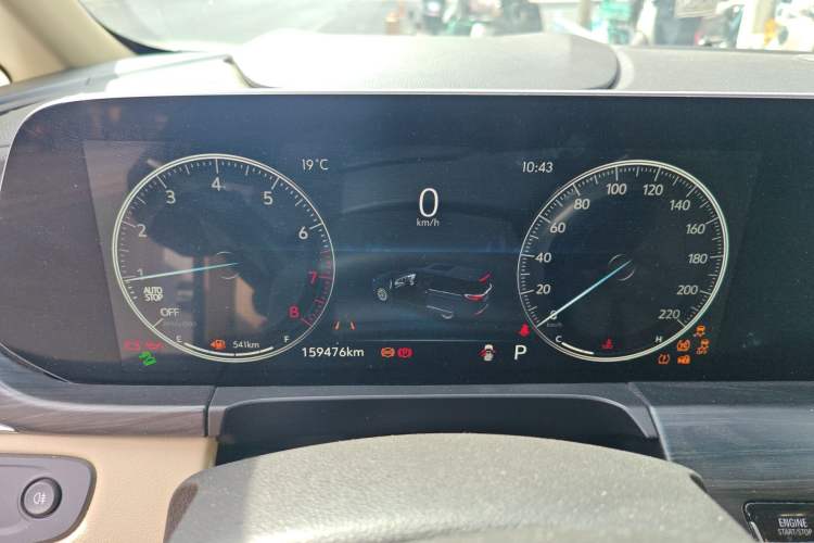 Used Buick GL8 2022 ES Landtrek 653T Luxury Edition