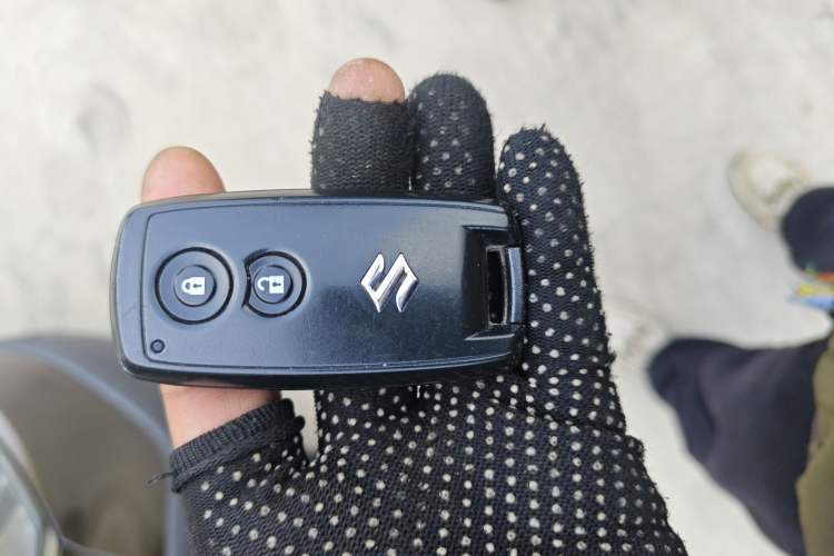 Used Suzuki SX4 2012 1.6L Automatic Ruiqi Model