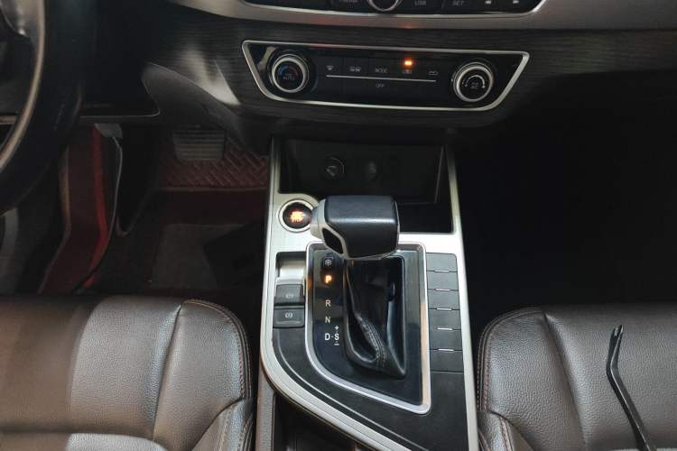 Used FORTHING Joyear X5 2017 Jingxiang Series 1.5T CVT Luxury Model