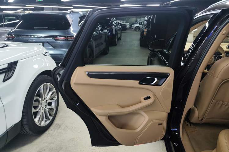 Used Porsche Macan 2014 Macan 2.0T