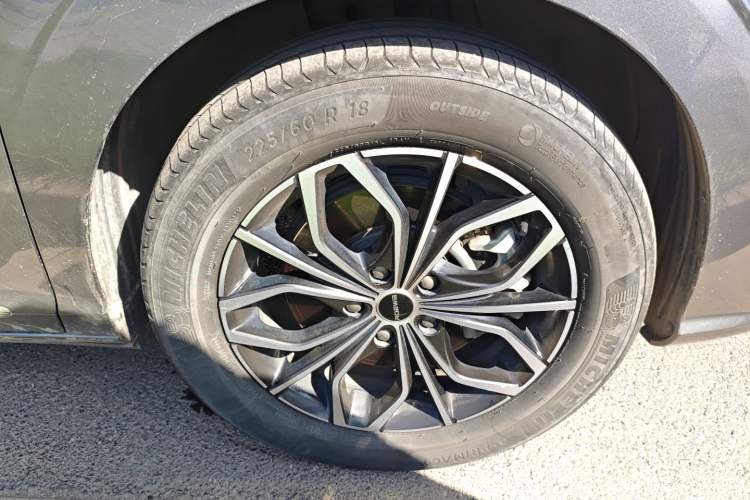 Used Roewe iMAX8 New Energy 2022 Golden Edition
