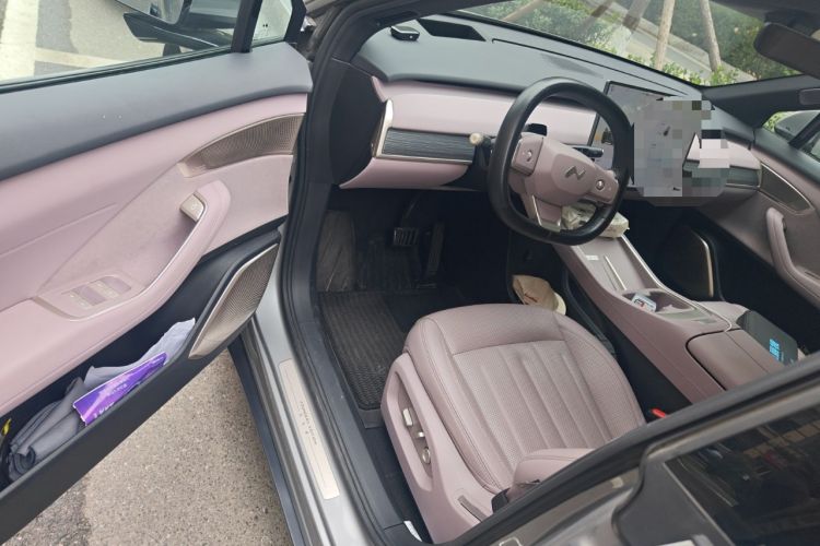 Used ONVO L60 2024 60 kWh Rear-Drive Version