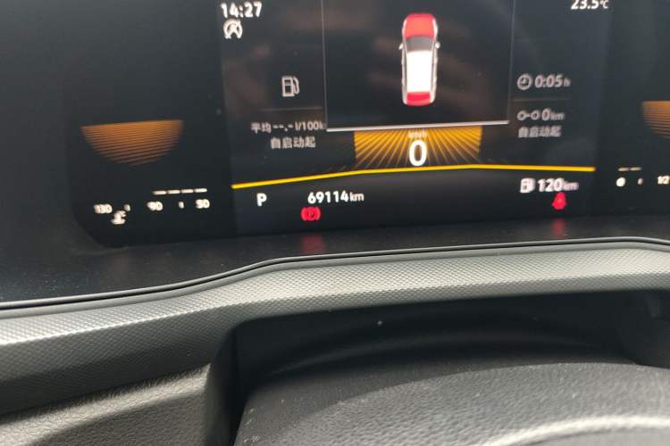 Used Volkswagen T-Cross 2023 1.5L Automatic Fashion Edition Odometer Close Up