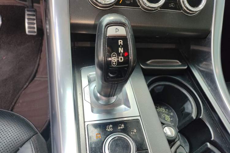 Used Land Rover Range Rover Sport 2015 3.0 SC V6 HSE DYNAMIC
