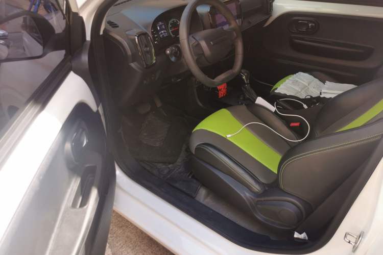 Used Roewe Clever 2021 302km All-Round Version