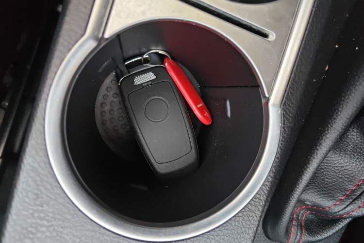 Used Haval H6 2017 Blue Label Sport Edition 1.5T Automatic Two-Wheel Drive Luxury Model Vehicle Key