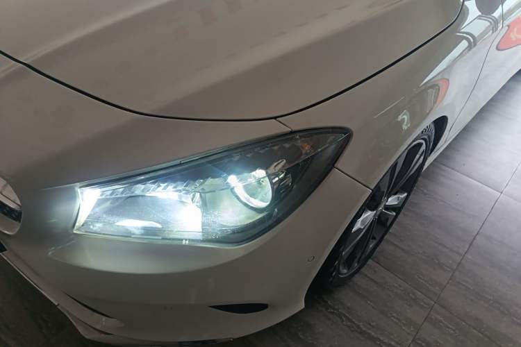 Used Mercedes-Benz CLA 2016 Refreshed CLA 200 Sport Edition Left Front Headlight