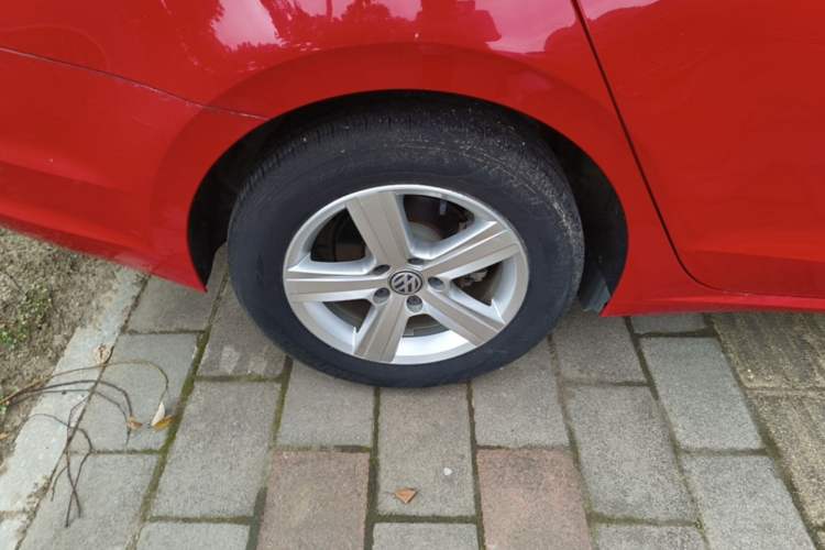 Used Volkswagen Lamando 2019 230TSI DSG Fashion Edition China V Standard