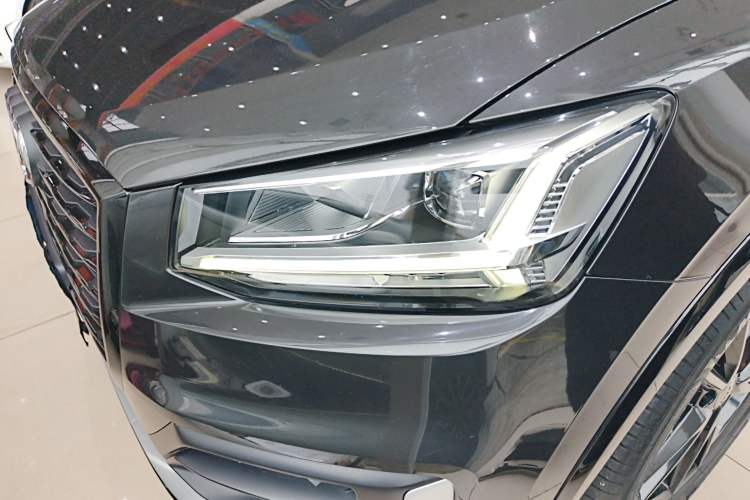 Used Audi Q2L 2018 35 TFSI Launch Exclusive Edition China V

