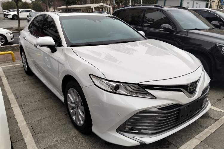 Used Toyota Camry 2019 2.0G Luxury Edition China VI Standard
