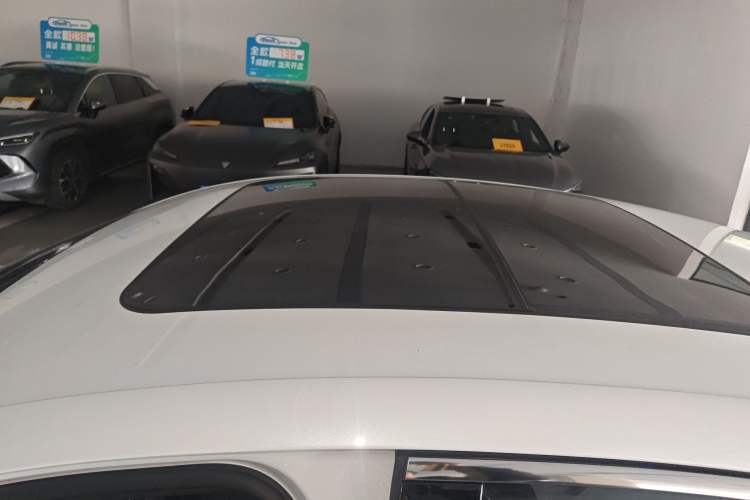 Used BYD Qin L 2025 DM-i Smart Drive 120KM Superior Model
